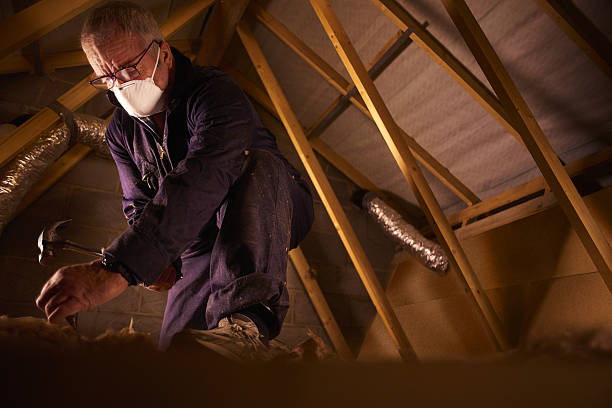Best Spray Foam Insulation in Howard, WI